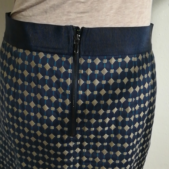 Ann Taylor skirt NWT - Picture 5 of 9